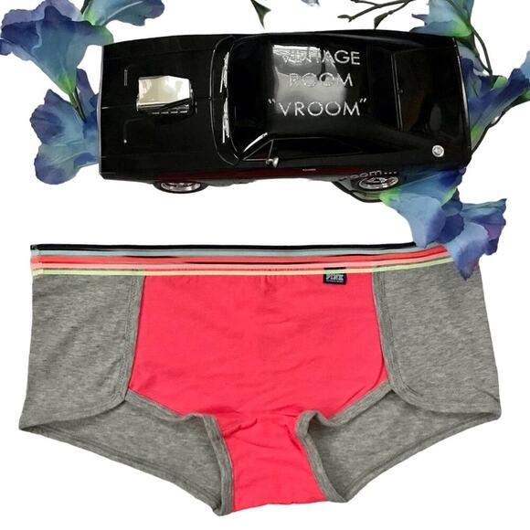 Victoria's Secret PINK NWT Low Rise Boyshort M - Picture 1 of 8